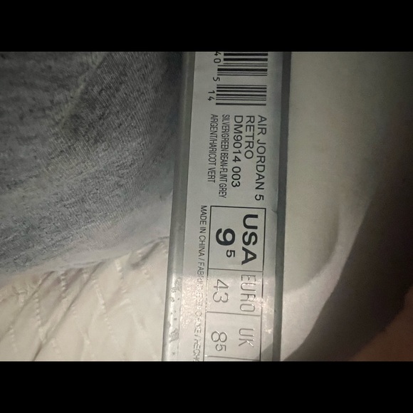 Nike Air Jordan Retro 5 2022 Green Bean Silver Flint Gray 9.5 NIB - Picture 4 of 5